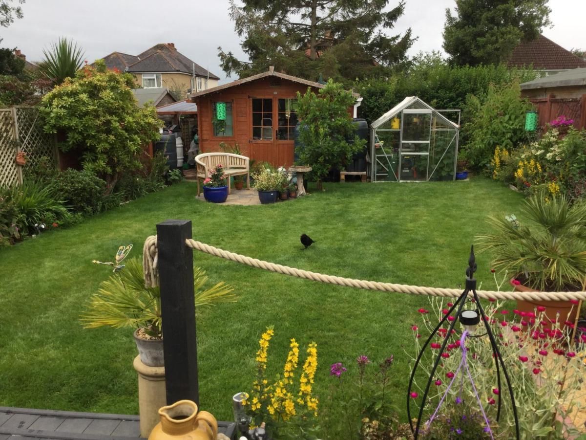 Rise & Shine Bed & Breakfast Titchfield ภายนอก รูปภาพ