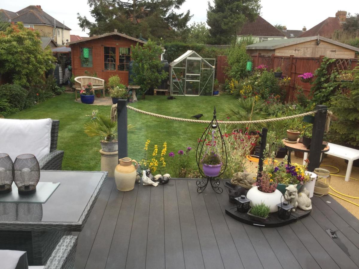 Rise & Shine Bed & Breakfast Titchfield ภายนอก รูปภาพ