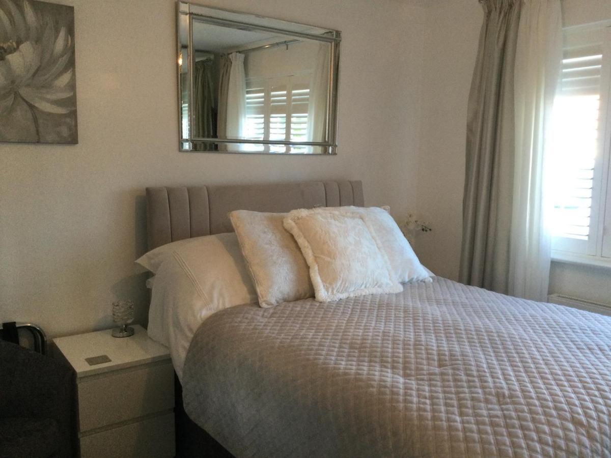 Rise & Shine Bed & Breakfast Titchfield ภายนอก รูปภาพ
